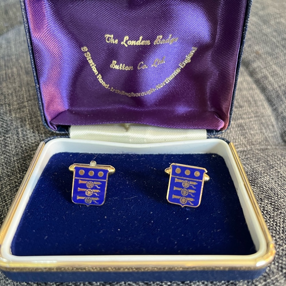 London Badge & Button Cufflink Set Vintage